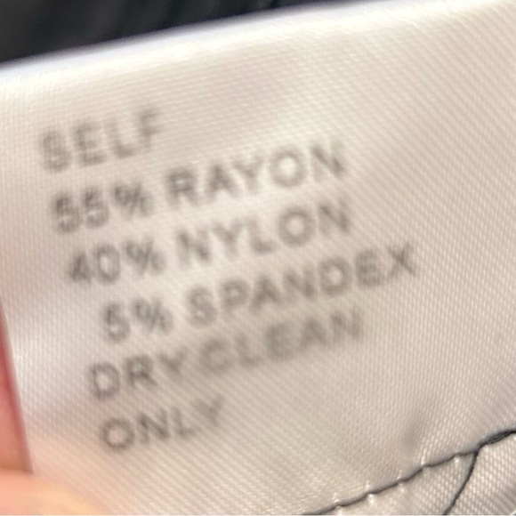 Tadashi Soji gorgeous black sleeveless dress size medium - Picture 10 of 10